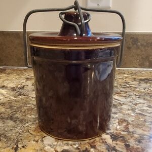 Vintage Brown Ceramic Crock with Lid And Latch